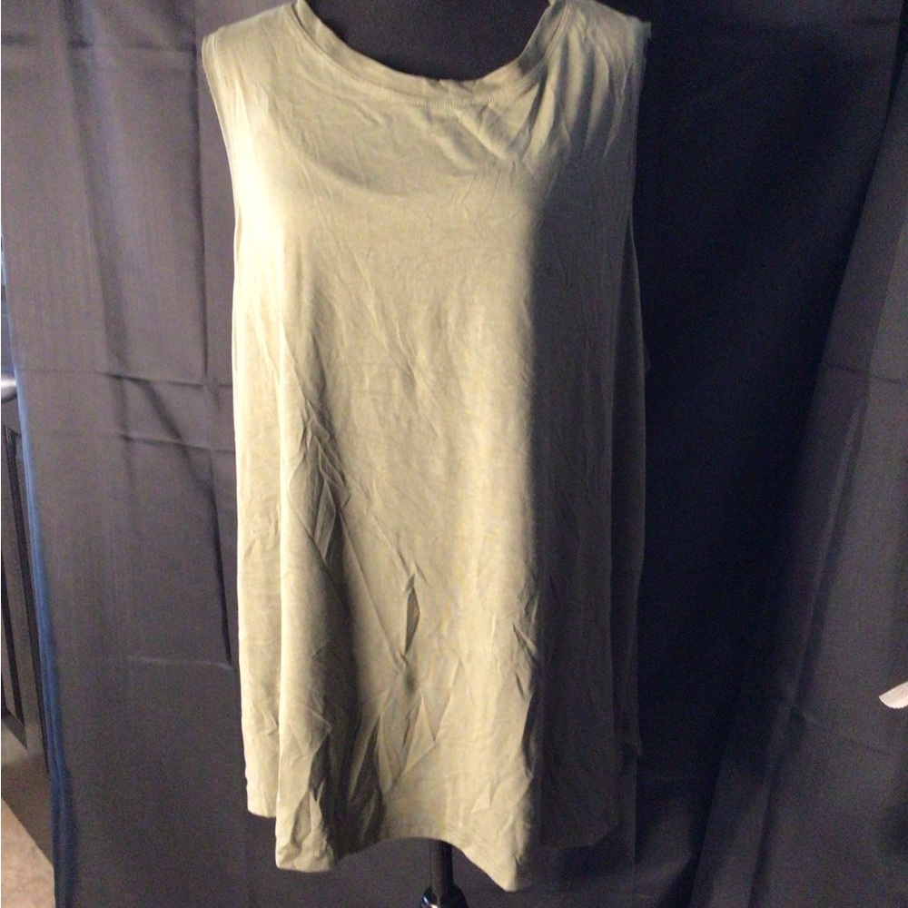 #905.   Sleeveless Olive Green Top